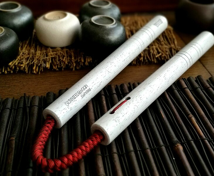 Nunchaku bâtons d’entraînement blancs Accessoires arts martiaux Nunchaku a7796c561c033735a2eb6c: Blanc