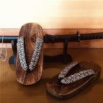 Tongs japonais en bois Chaussures art martiaux a7796c561c033735a2eb6c: Beige